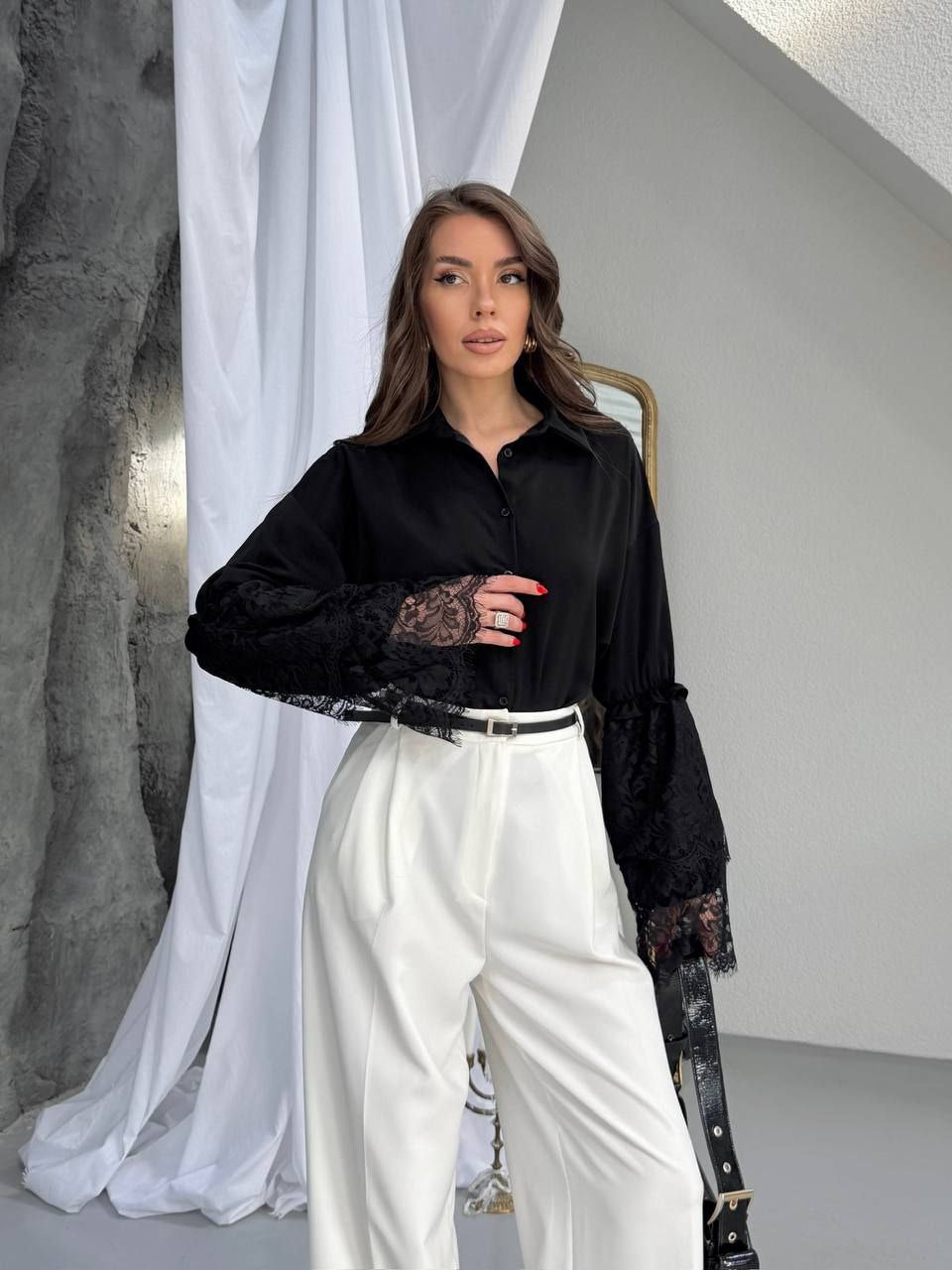Signature Lace Cuff Shirt