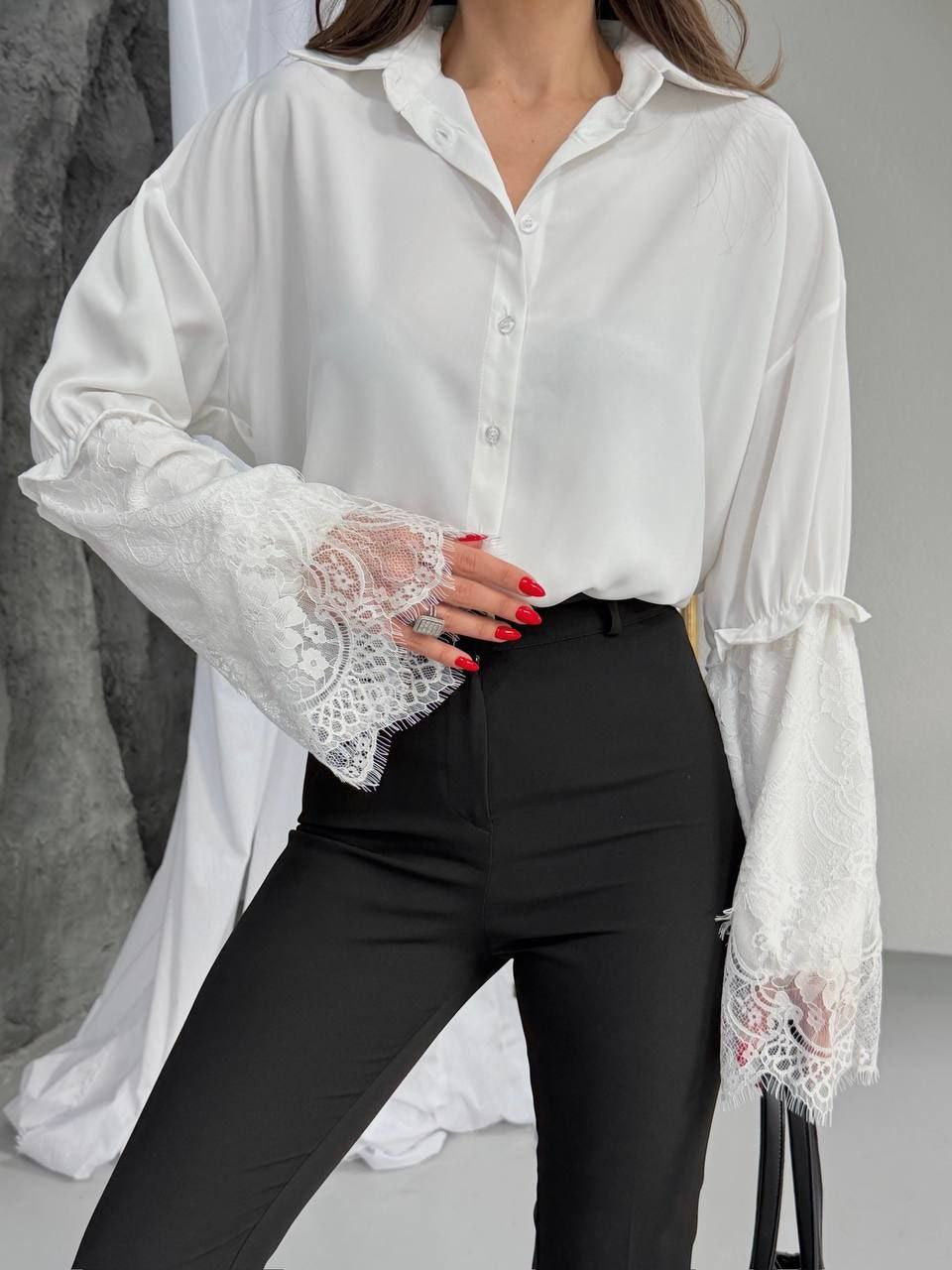 Signature Lace Cuff Shirt